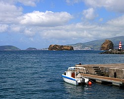 Blick von Madalena (Pico) nach Horta (Faial)